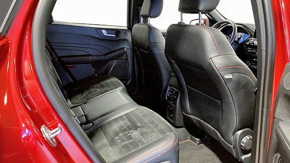 Ford Kuga 5 of 21
