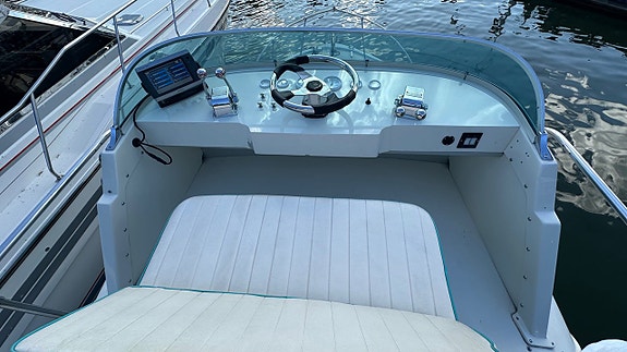 Riva Bertram 25 Sportfisherman -1970/2006 24 of 29