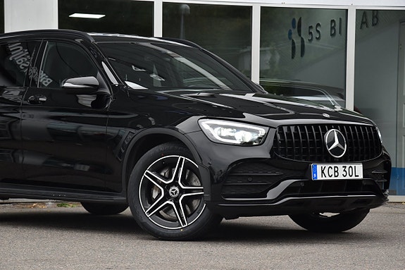 Mercedes-Benz GLC220 d 3 of 30