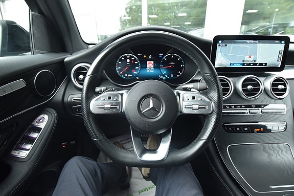 Mercedes-Benz GLC220 d 14 of 30