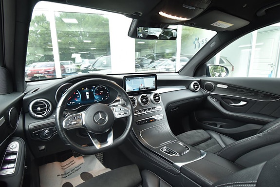 Mercedes-Benz GLC220 d 13 of 30