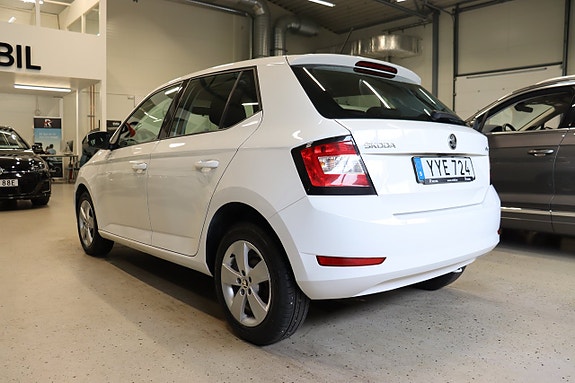 Skoda Fabia 4 of 25