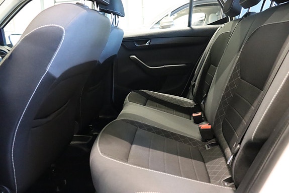 Skoda Fabia 10 of 25