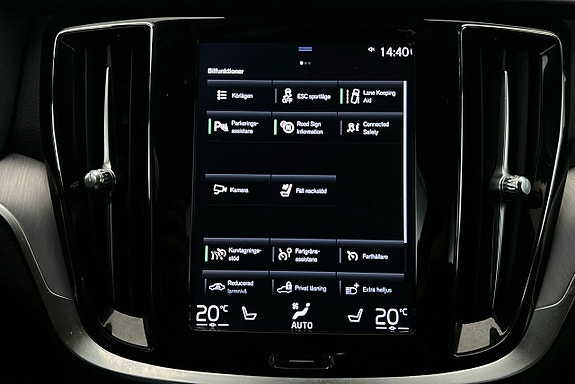 Volvo V60 Cross Country 22 of 26