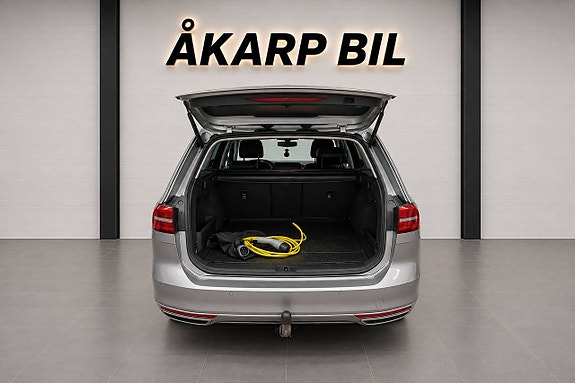 Volkswagen Passat 6 of 19