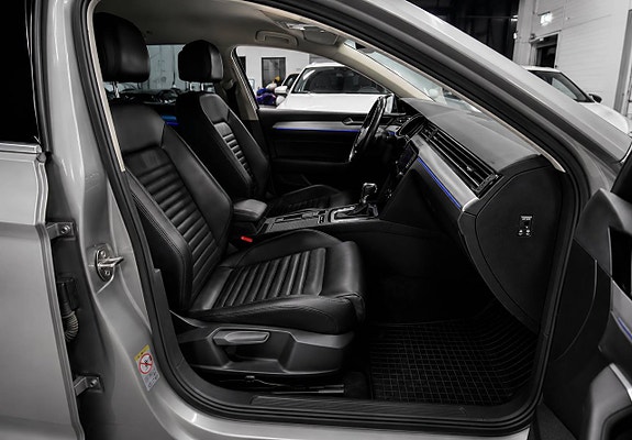 Volkswagen Passat 19 of 19