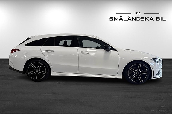 Mercedes-Benz CLA200 4 of 16