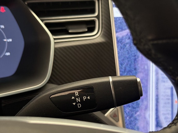 Tesla Model S 27 of 30