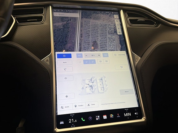 Tesla Model S 22 of 30