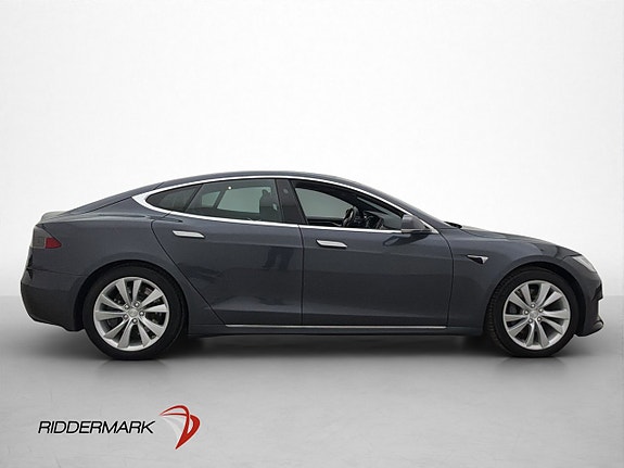 Tesla Model S 8 of 30
