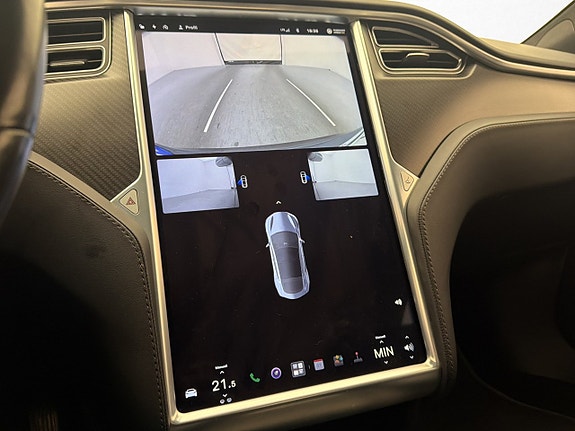 Tesla Model S 14 of 30