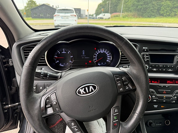 Kia Optima 7 of 11