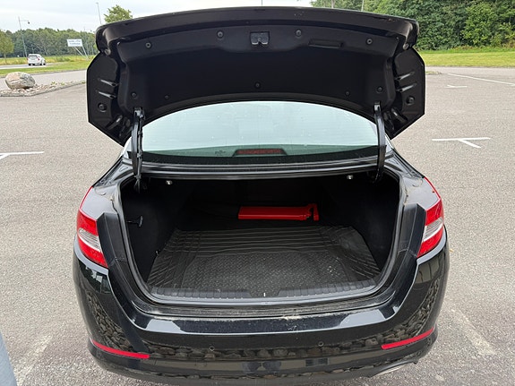 Kia Optima 8 of 11