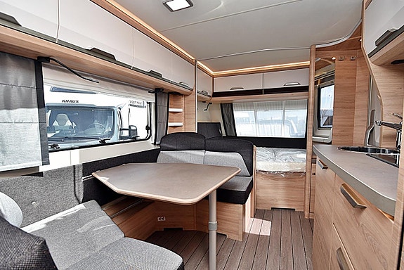 Knaus 580 QS Südwind Black Selection, Barnkammare 16 of 26