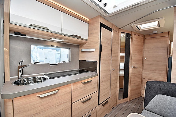 Knaus 580 QS Südwind Black Selection, Barnkammare 11 of 26