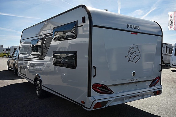 Knaus 580 QS Südwind Black Selection, Barnkammare 24 of 26