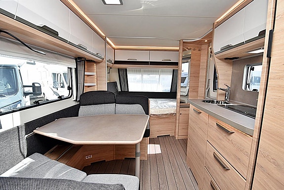 Knaus 580 QS Südwind Black Selection, Barnkammare 15 of 26