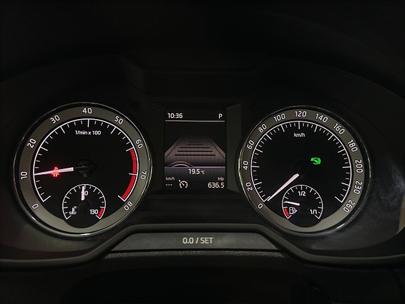 Skoda Octavia 13 of 24