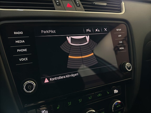 Skoda Octavia 19 of 24