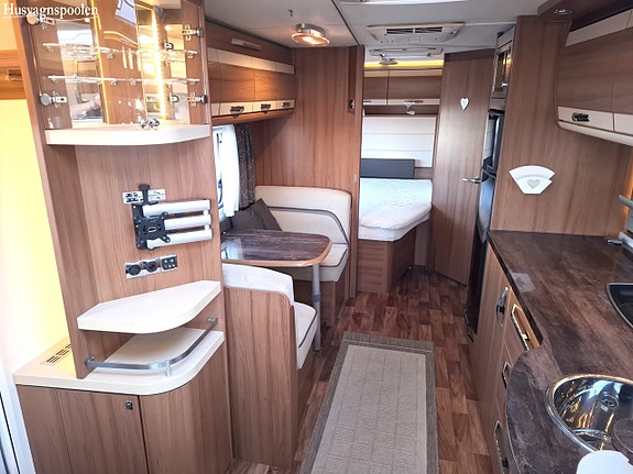 Knaus 650 UDF Südwind Exclusive Scandinavian Selection Välutrustad! 5 of 12