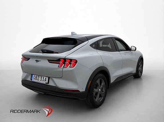 Ford Mustang Mach-E 8 of 30