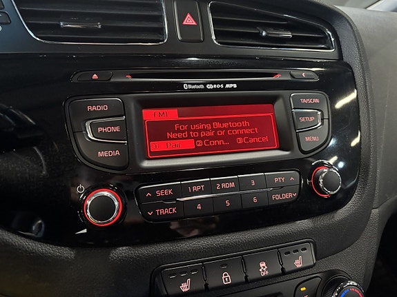 Kia Ceed 14 of 21