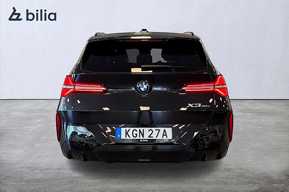 BMW X3 4 of 19