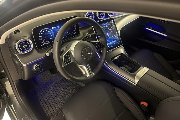 Mercedes-Benz CLA180 d 8 of 22