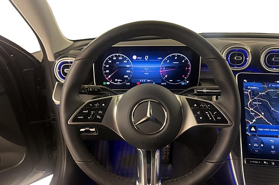 Mercedes-Benz CLA180 d 9 of 22
