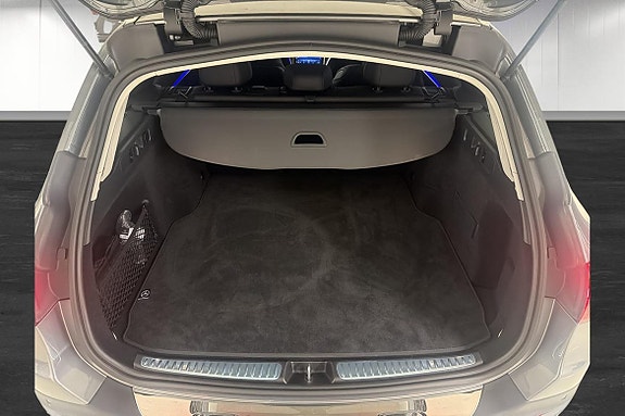 Mercedes-Benz CLA180 d 19 of 22