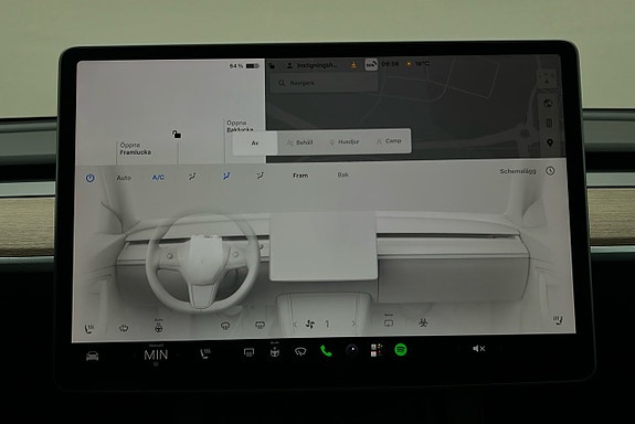 Tesla Model Y 21 of 26