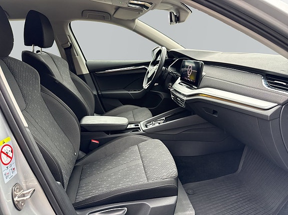 Skoda Octavia 9 of 15