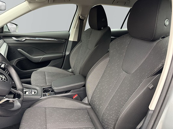 Skoda Octavia 8 of 15
