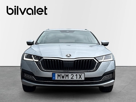 Skoda Octavia 2 of 15