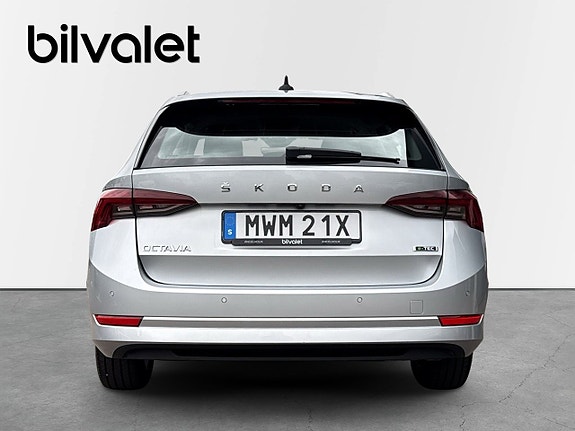 Skoda Octavia 6 of 15