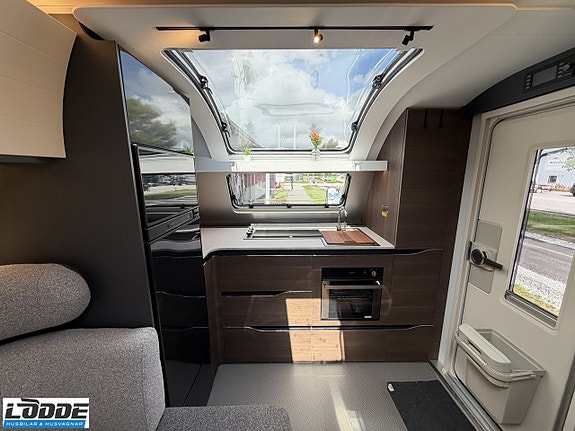 Adria ALPINA 663 HT 4 of 13