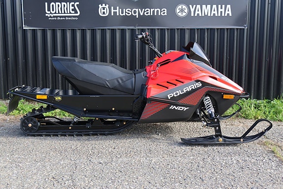 Polaris INDY 200 -27 2 of 10