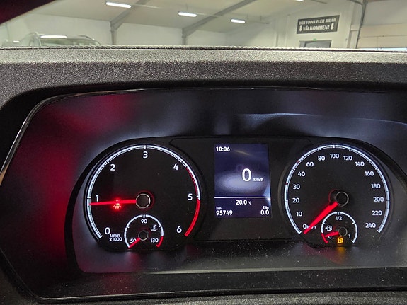 Volkswagen Caddy 14 of 14