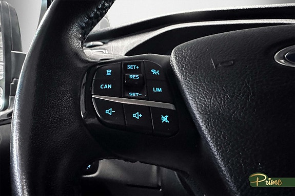 Ford Transit Custom 13 of 15
