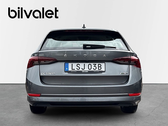Skoda Octavia 6 of 15