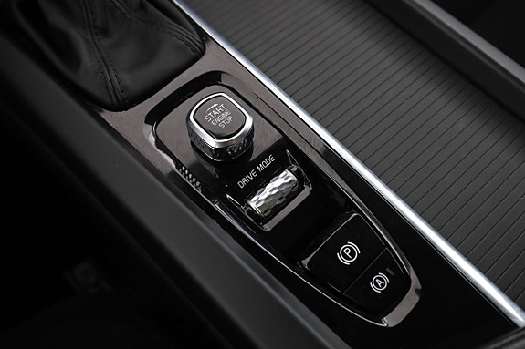 Volvo V60 Cross Country 26 of 30