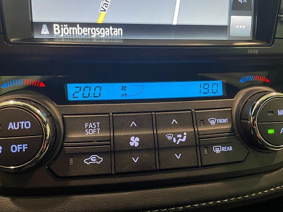 Toyota RAV4 18 of 20
