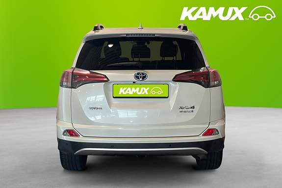 Toyota RAV4 5 of 20