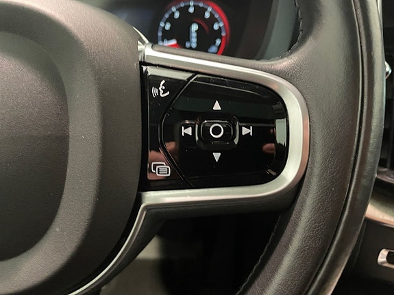 Volvo XC60 21 of 24