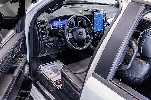 RAM 1500 10 of 30