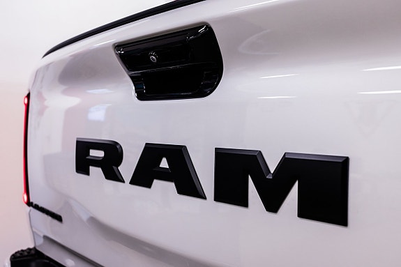 RAM 1500 7 of 30