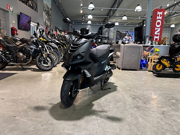 Peugeot Speedfight 4 Mad Black #Endast 47 mil# 6 of 12
