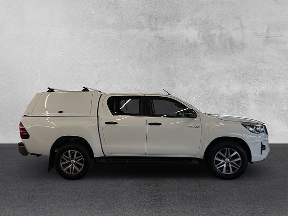 Toyota HiLux 6 of 26