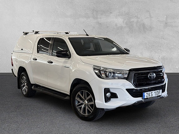 Toyota HiLux 7 of 26