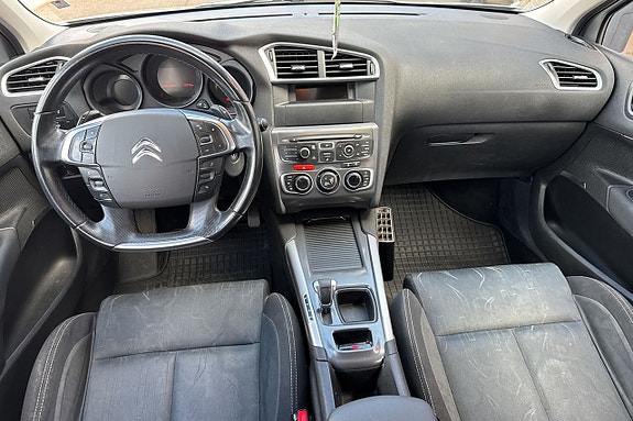 Citroen C4 9 of 17